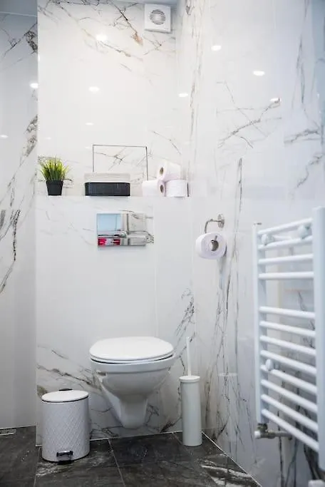 Digital Nomad Suites With Free Gym Pass And Office Setup 索菲亞 0*,